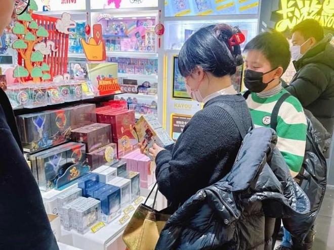 马宝莉卡生产商卡游抢占IP风口AG真人app哪吒联名热销小(图3)