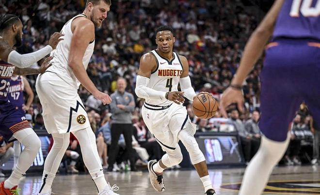 双打破大O尘封记录二哥威少的历史时刻AG真人平台NBA历史连续3季场均三(图2)